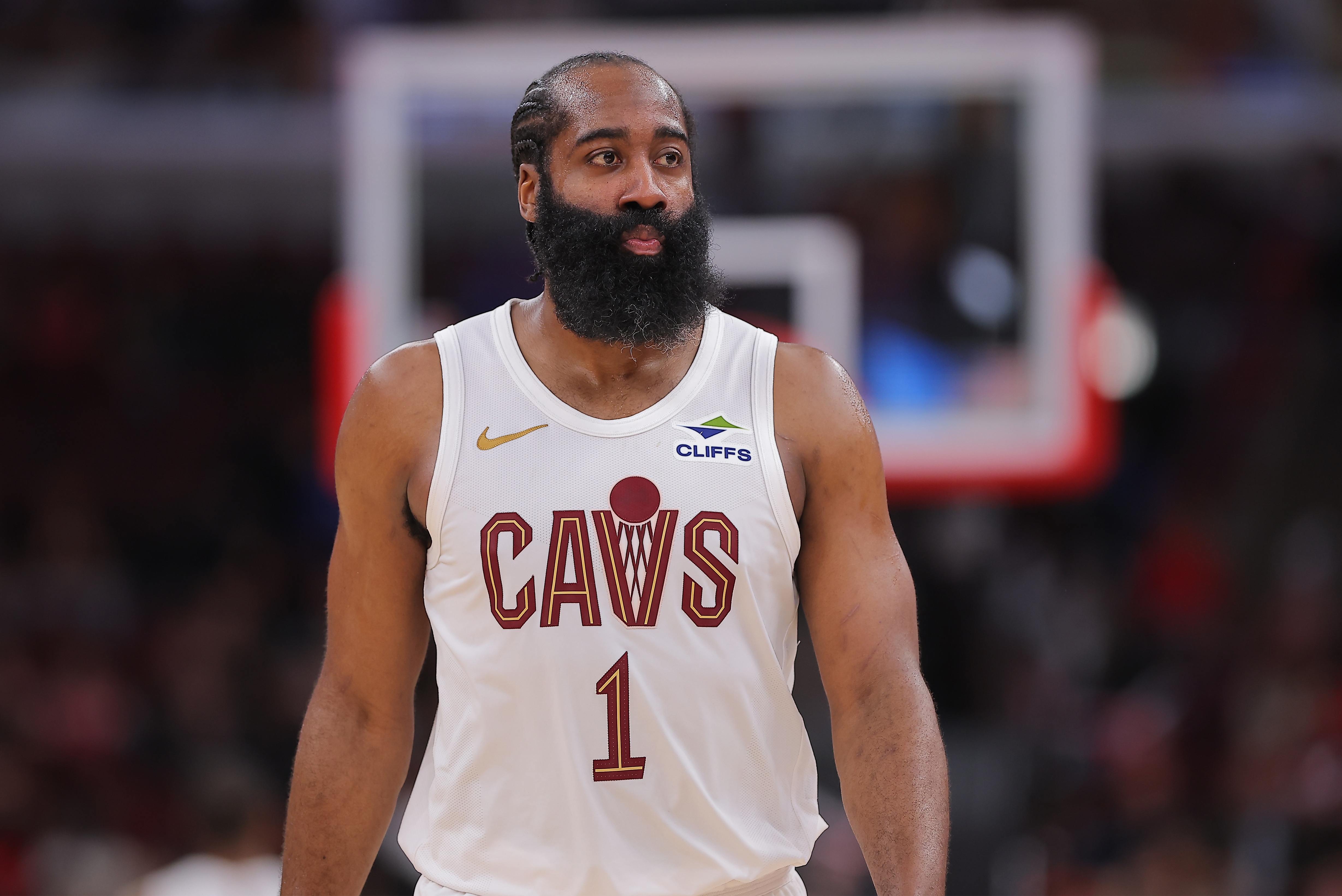 必一运动-豪赌哈登让骑士已无路可退 若未达预期今夏将迎阵容&管理层大换血